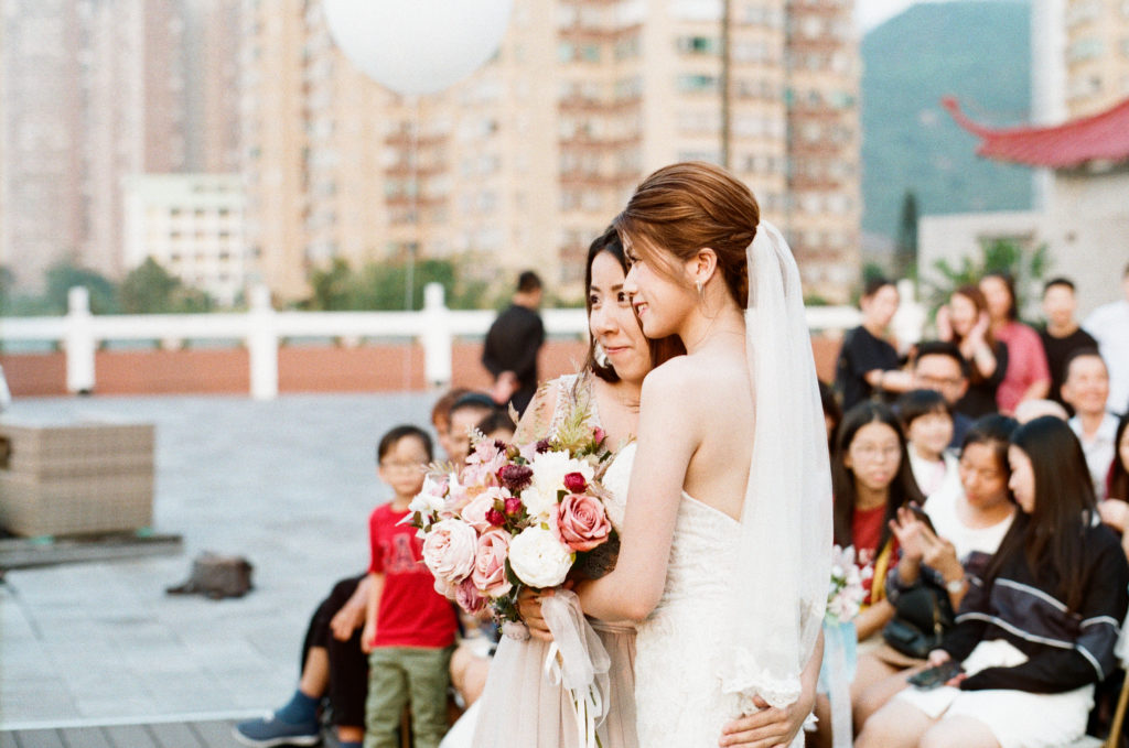 Man Yee and Hong Wedding - Bouquet Toss